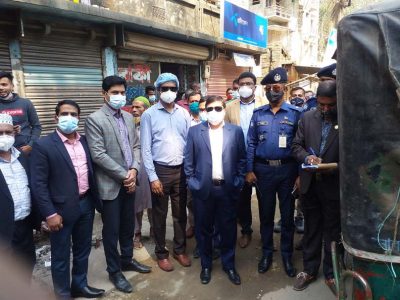 ময়মনসিংহে যানজট নিরসনে অবৈধ যানবাহন আটক অভিযান শুরুঃ ৯১টি রিক্সা আটক ও জরিমানা