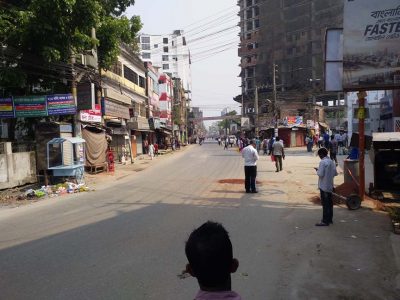 ময়মনসিংহে হরতাল চলাকালে পুলিশ-হেফাজতকর্মী সংঘর্ষে গুলিবিদ্ধ ২