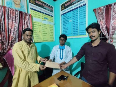 ধোবাউড়া উপজেলা প্রেসক্লাবের সাংবাদিকদের মাঝে ঈদ উপহার বিতরণ