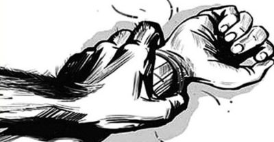 ময়মনসিংহে ইউপি চেয়ারম্যানের বিরুদ্ধে কিশোরীকে ধর্ষণ ও হত্যার অভিযোগ