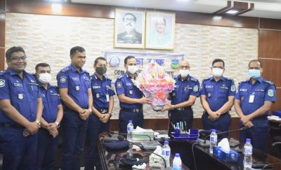ময়মনসিংহ রেঞ্জের বিদায়ী অতিরিক্ত ডিআইজি ড. মোঃ আক্কাছ উদ্দিন ভূঁঞাকে বিদায় সংবর্ধনা প্রদান
