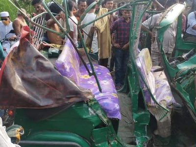 ফুলবাড়ীয়ায় ড্রামট্রাক-সিএনজির মুখোমুখি সংঘর্ষে নিহত ১ ঃ আহত ৫