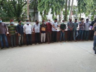 ময়মনসিংহ মেডিকেল কলেজ হাসপাতাল থেকে দালাল চক্রের ১৩ সদস্য আটক