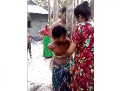 চুরির অপবাদে ৯ বছরের শিশুকে গাছে বেঁধে নির্যাতন ঃ  নির্যাতনকারী মা ও ছেলে আটক