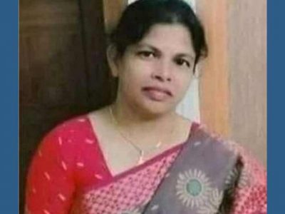 চলন্ত মোটরসাইকেলে শাড়ির আঁচল পেঁচিয়ে প্রাণ হারালেন স্কুল শিক্ষিকার