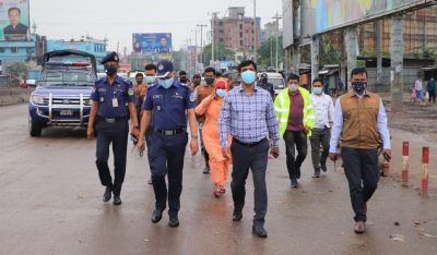 ময়মনসিংহে লকডাউন কার্যকর করতে সেনাবাহিনী, বিজিবি, র‌্যাব, পুলিশের সমন্বয়ে ভ্রাম্যমাণ আদালত কঠোর অবস্থানে