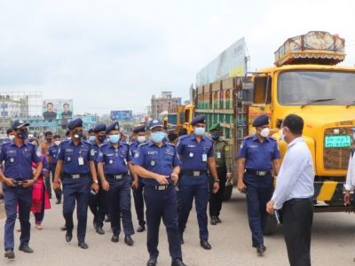 হয়রানি করতে নয় জনগণকে সুস্থ্য রাখতে প্রশাসন কঠোর – ময়মনসিংহে এসপি আহমার