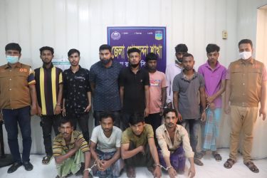 ‘ময়মনসিংহ ডিবি’র হাতে মাদক, মাদকপরিবহন কারসহ আটক ১২