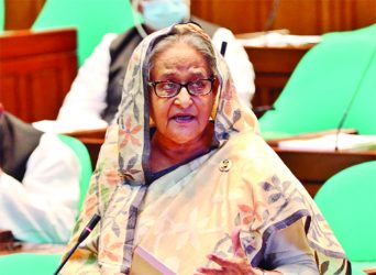 ১৮ বছরের উপরের সবাইকে টিকার আওতায় আনা হবে-প্রধানমন্ত্রী