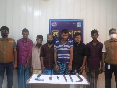 ময়মনসিংহে ডাকাতির প্রস্তুতিকালে ট্রাক ও দেশীয় অস্ত্রসহ আন্তঃজেলা ৬ ডাকাত গ্রেফতার