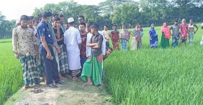নান্দাইলে  ধানক্ষেত থেকে অজ্ঞাতপরিচয় এক বৃদ্ধের গলা কাটা লাশ উদ্ধার