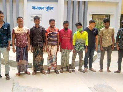 কোতোয়ালী থানা পুলিশের হাতে মাদকব্যবসায়ীসহ গ্রেফতার ৮