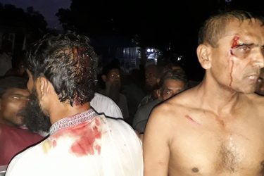 ফুলবাড়ীয়ায় নৌকা ও স্বতন্ত্র প্রার্থী সমর্থকদের মধ্যে সংঘর্ষে আহত ৪