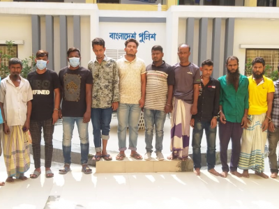 কোতোয়ালী থানা পুলিশের অভিযানে ১৪ আসামী গ্রেফতার