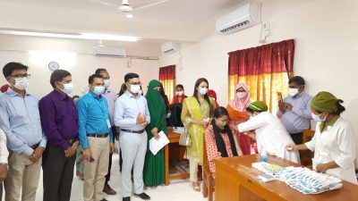 এইচএসসি পরীক্ষার্থীদের করোনা টিকাদান কার্যক্রমের উদ্বোধন করলেন মসিক মেয়র টিটু