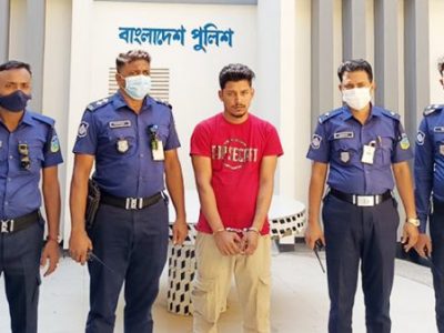 সাবেক স্ত্রীকে ছুরিকাঘাতে হত্যা চেষ্টার অভিযোগে যুবক আটক
