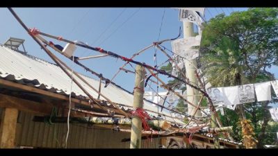 ময়মনসিংহের ফুলবাড়ীয়ায় ইউনিয়ন পরিষদ নির্বাচনের নৌকা প্রতীকে আগুন