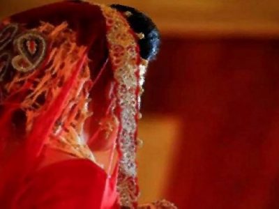 স্বামীর সামনে থেকে নববধূ ছিনতাইঃ ধান ক্ষেত অচেতন অবস্থায় উদ্ধার