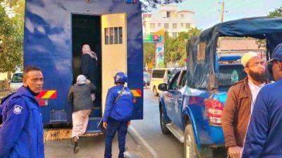 শিক্ষক ও ছাত্রসহ ১০জনের বিরুদ্ধে সন্ত্রাস দমন আইনে মামলাঃ ৪জন আটকঃ ৫ দিনের রিমান্ডের আবেদন