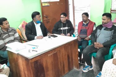 ঈশ্বরদীর টিএমএসএসের কর্মকর্তাদের সাথে টিয়া প্রতিনিধির মতবিনিময়