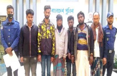 কোতোয়ালী পুলিশের অভিযানে গ্রেফতার ১০ঃ মাদক ও চোরাই অটোরিক্সা উদ্ধার