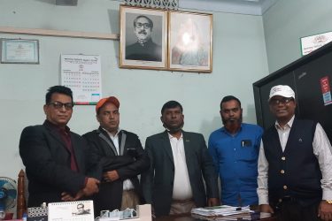 আনসার ভিডিপি উন্নয়ন ব্যাংকের খুলনার আঞ্চলিক কার্যালয় পরিদর্শন ও মতবিনিময়