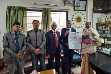 বগুড়ায় ড হোসনে আরা বেগমের সাথে ব্যাংক কর্মকর্তাদের সৌজন্য সাক্ষাৎ ও মতবিনিময়