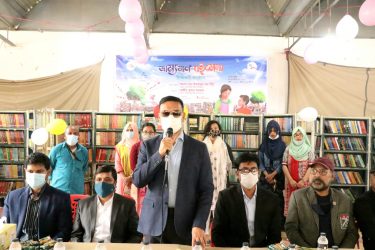 বই সুন্দর মনের মানুষ তৈরি করেঃ মেয়র টিটু