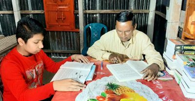 ৫৭ বছর বয়সে এসএসসি পরীক্ষায় উত্তীর্ণ ইউপি সদস্য