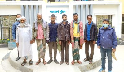 ময়মনসিংহ কোতোয়ালীর অভিযানে পরোয়ানাভুক্ত ও মাদক ব্যবসায়ীসহ গ্রেফতার ৬