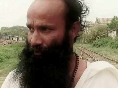 ছদ্মবেশে বাউল গানের মডেল, ‘খুন করতেন’ মানুষ