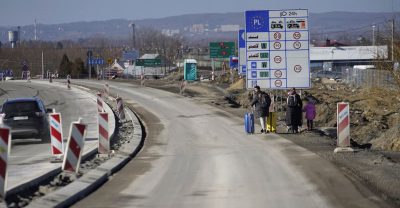 হেঁটেই ইউক্রেন ছাড়ছে বাংলাদেশিরা