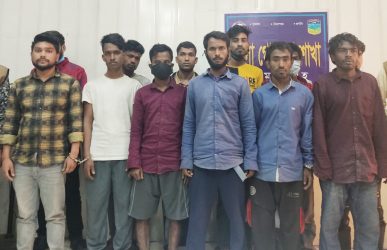 ময়মনসিংহে ডিবির অভিযানে ১৪ মাদকাসক্ত ও ছিনতাইকারী গ্রেফতার