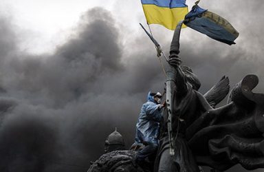 ইউক্রেনে শহরগুলোতে বৃষ্টির মতো বোমা ফেলছে রুশ বাহিনী