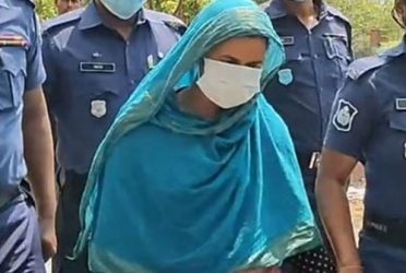 নাপায় নয় মিষ্টির সঙ্গে বিষ মিশিয়ে দুই শিশুকে খাইয়ে হত্যা করে মা