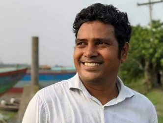 দুর্বৃত্তের ছুরিকাঘাতে ডাঃ বুলবুল নিহত