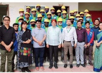 লেদ মেশিন অপারেশন শীর্ষক প্রশিক্ষণ কর্মশালা পরির্দশনে টিএমএসএসের কর্মকর্তাগণ