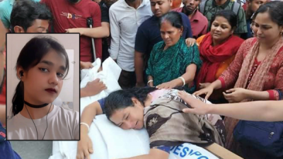 ময়মনসিংহ ফেসবুকে স্ট্যাটাস দিয়ে ছাদ থেকে লাফিয়ে স্কুলছাত্রীর আত্মহত্যা