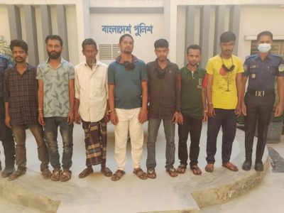 ময়মনসিংহ পুলিশের অভিযানে গ্রেফতার ৯ ঃ গাঁজা ও দেশীয় অস্ত্র উদ্ধার