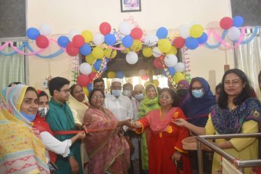 বগুড়ায় টিএমএসএস হ্যান্ডিক্রাফট শো-রুমের উদ্বোধন