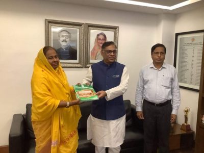 শিল্প কারখানায় নিরবিচ্ছিন্ন গ্যাস,বিদ্যু সরবরাহে বিদ্যুৎ,জ্বালানি প্রতিমন্ত্রীর সাথে টিএমএসএসের নির্বাহী পরিচালকের আলোচনা