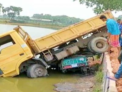 ভালুকায় ট্রাকচাপায় অটোরিকশার চালকসহ  নিহত ৩