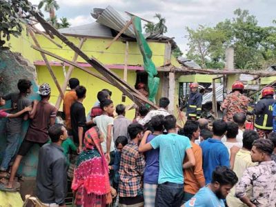 নান্দাইলে একটি বাড়িতে আতশবাজির বিস্ফোরণে দুই নারীর মৃত্যু