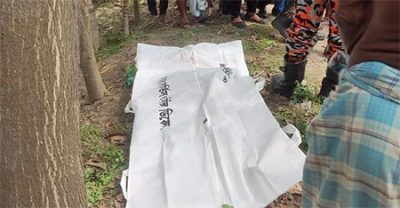 চলন্ত বাসের জানালা দিয়ে ছিটকে পড়ে শিশুর মৃত্যু