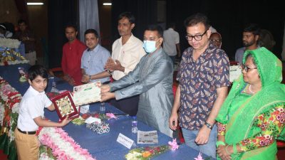 শুধু উচ্চশিক্ষিত নয় সুশিক্ষিতও হতে হবেঃ শিক্ষার্থীদের প্রতি মেয়র টিটু