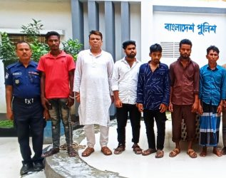 ময়মনসিংহ কোতোয়ালী পুলিশের অভিযানে সাজাপ্রাপ্তসহ গ্রেফতার ৬