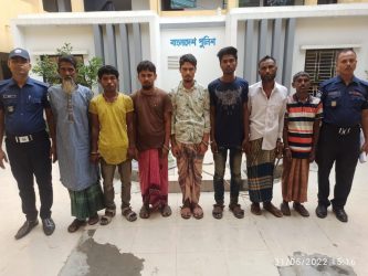 ময়মনসিংহ কোতোয়ালী মডেল থানার অভিযানে গ্রেফতার ৯