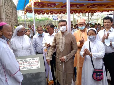 সালেসিয়ান সিস্টারস নার্সিং কলেজ এর ভিত্তি প্রস্তর স্থাপন করেছেন মেয়র টিটু