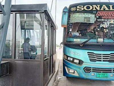 পদ্মা সেতুতে মোটরসাইকেল নিষেধাজ্ঞায় টোল আদায় কমছে পৌনে এক কোটি টাকা