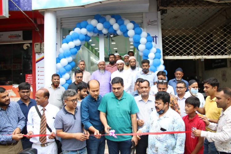 পাবনায় টাইলসের এক্সক্লুসিভ সানিটা শো-রুম উদ্বোধন